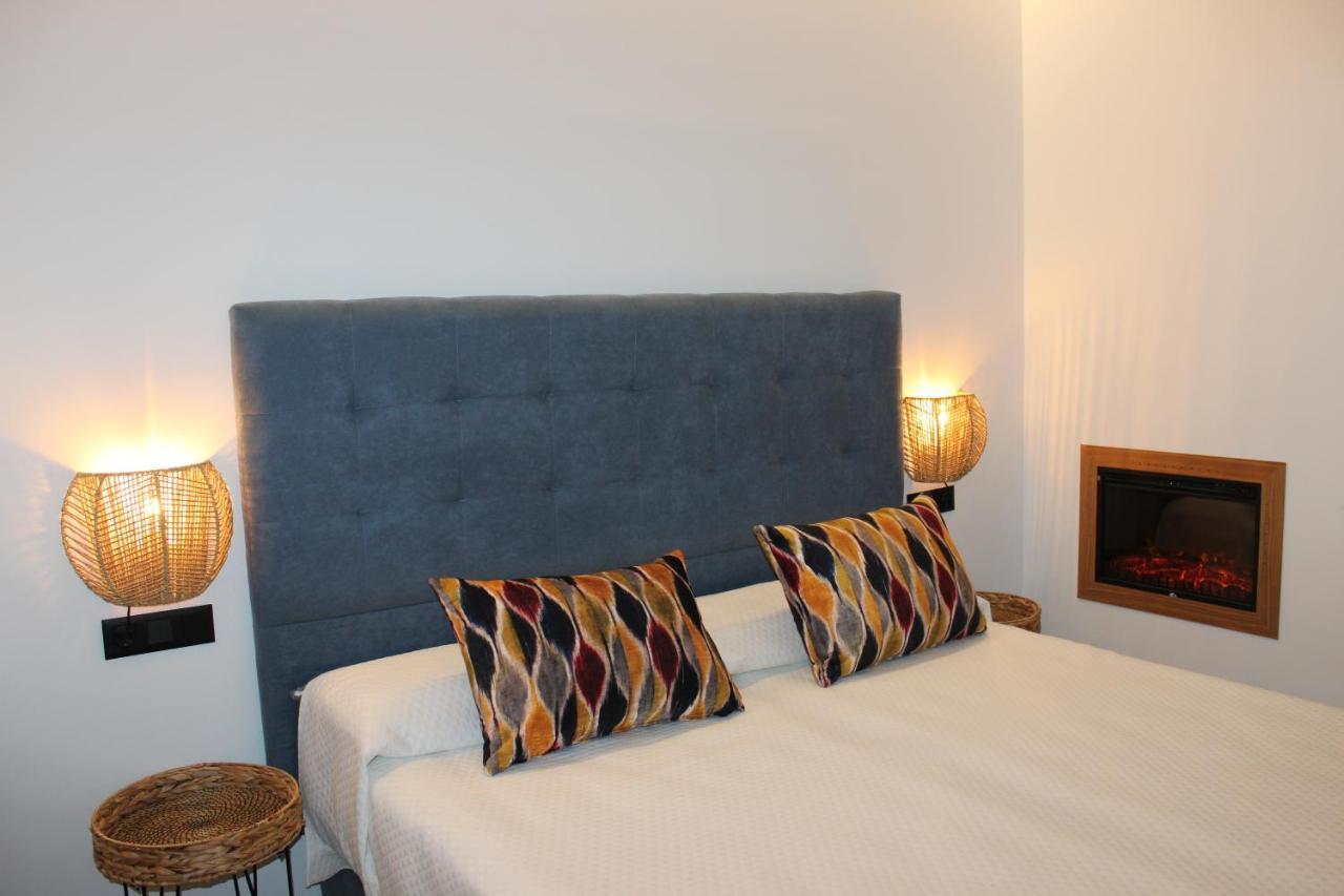Suite Del Castillo อันดูคาร์ ภายนอก รูปภาพ