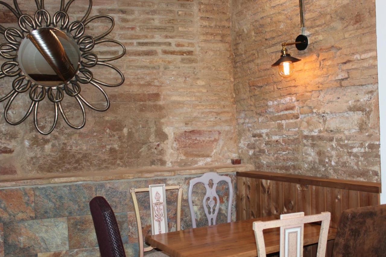 Suite Del Castillo อันดูคาร์ ภายนอก รูปภาพ